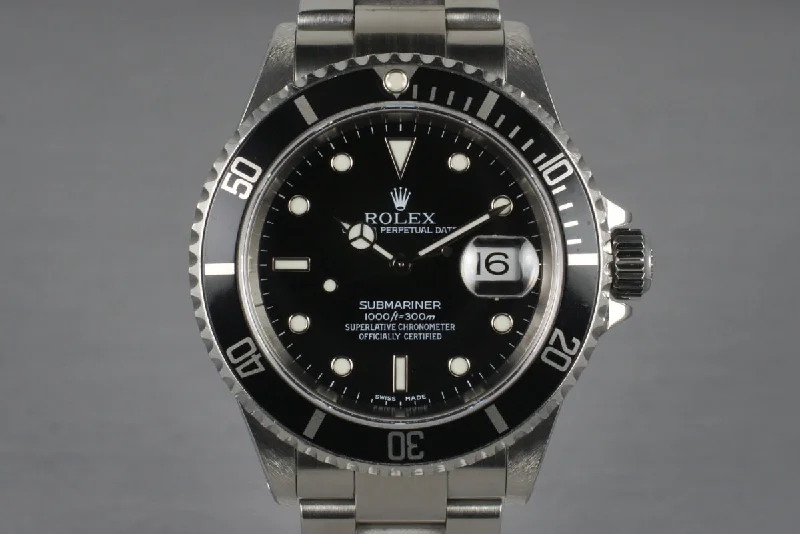 Rolex Watches: A True Symbol of Swiss Craftsmanship –2001 Rolex Submariner 16610