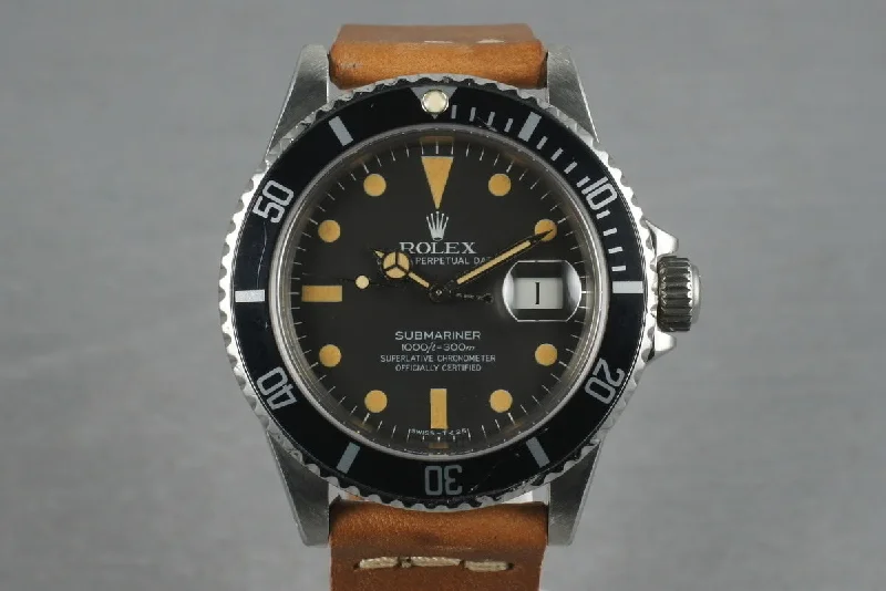 Rolex Watches: Precision Meets Timeless Elegance –Rolex Submariner 16800 with orange lume