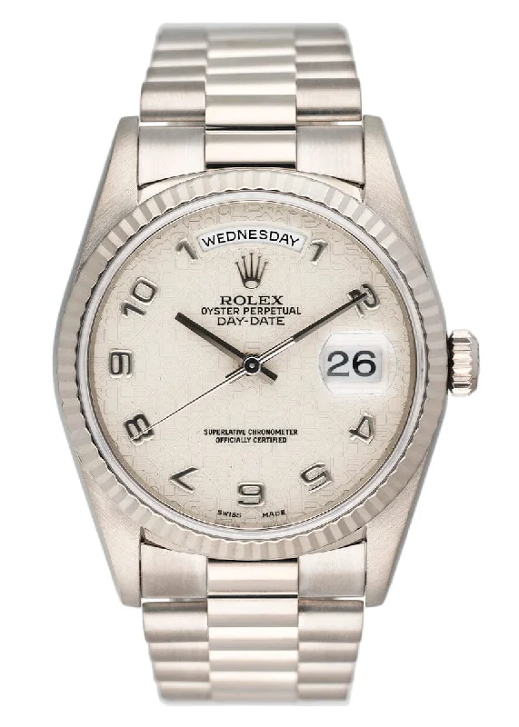 Discover Rolex Watches with Classic Design –Rolex Day-Date 18239 Silver Anniversary Dial Mens Watch