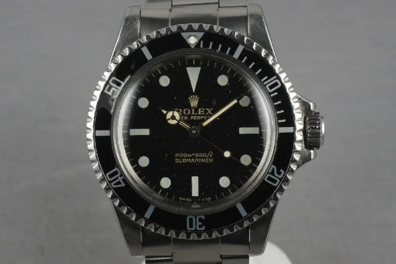 Rolex Watches: Precision Crafted for the Discerning –1966 Rolex Submariner Ref: 5513 gilt Dial with Pateted 9315