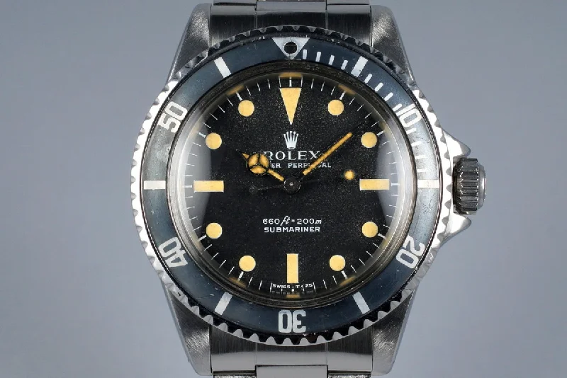 Shop for Rolex Watches for Unmatched Elegance –1965 Rolex Submariner 5513 Serif Dial