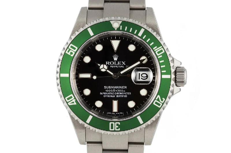 Discover Rolex Watches That Reflect Your Style –2006 Rolex Green Submariner 16610LV with Box and Papers