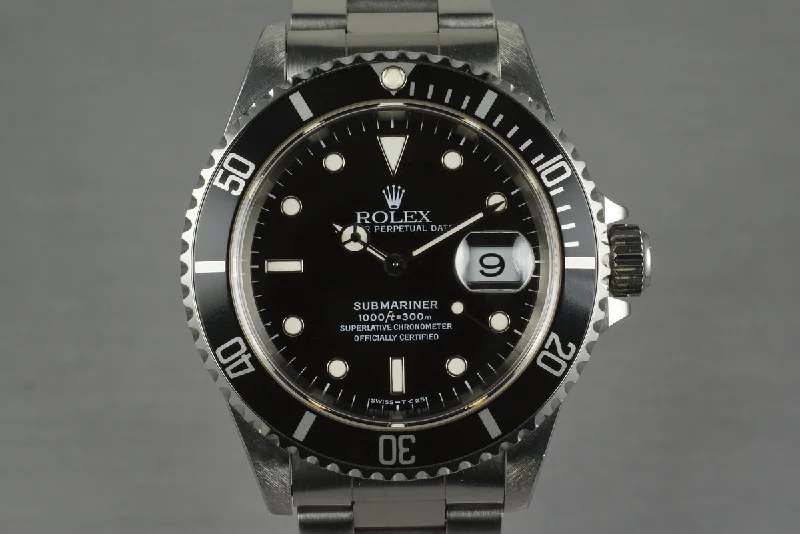 Classic Rolex Models Available –1997 Rolex Submariner 16610