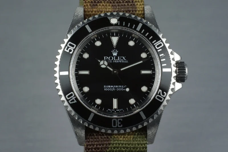 Shop Rolex Watches with Legendary Craftsmanship –2000 Rolex Submariner 14060