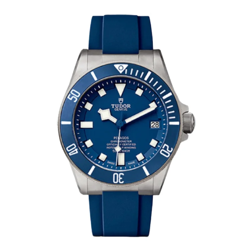 Discover Tudor’s Signature Timepieces –Tudor Pelagos 42mm | Blue Rubber Strap | Blue Dial | Titanium Case | Men's Watch ref. M25600TB-0002